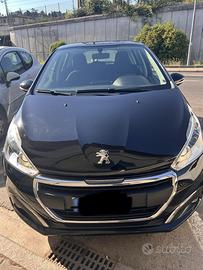 PEUGEOT 208 1.2 BENZINA.KM 39000. UNICO PROPRIETAR