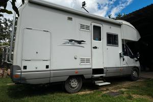 Camper mansardato Laika Ecovip 8.1