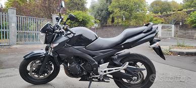 Suzuki GSR 600 - 2009