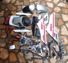 Yamaha Fj1200 ricambi vari.