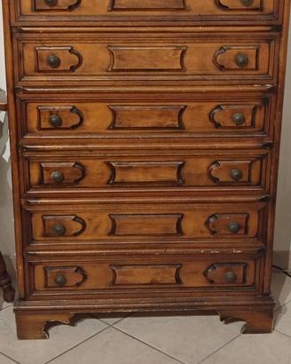 cassettiera vintage in legno 