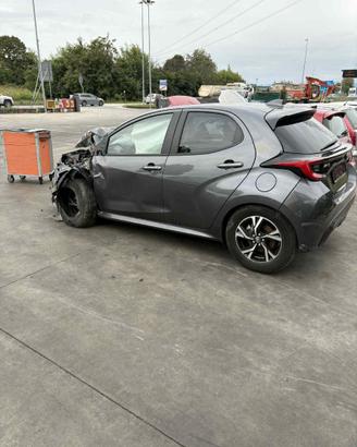Toyota Yaris del 2024 per pezzi di ricambio