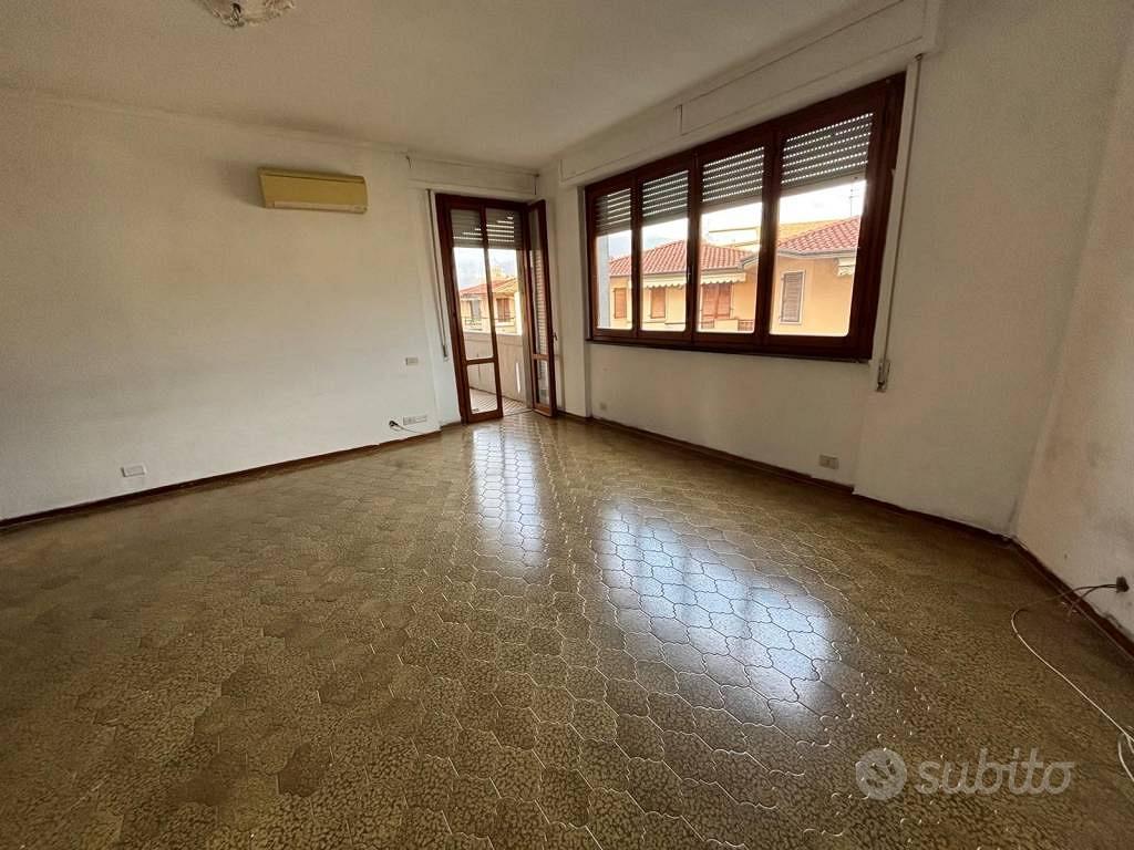 Apartment in Massa, Bondano, Marina di Massa - Vista 3