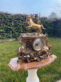 Orologio antico da tavolo