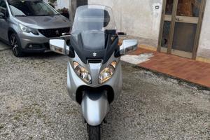 SUZIKI BURGAM USATO 650CC - 2005