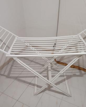 2 stendibiancheria in plastica