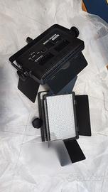 GODOX LED 500C