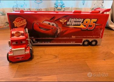 Camion Mack Hauler Disney Pixar Cars