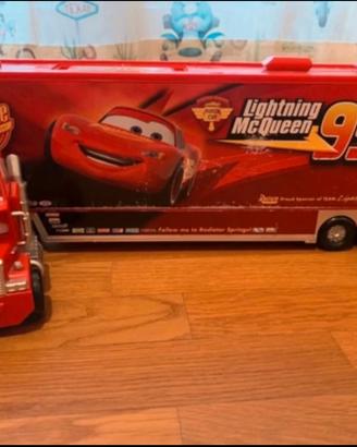 Camion Mack Hauler Disney Pixar Cars