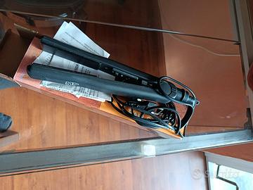 piastra capelli nuova