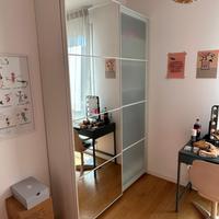 Armadio IKEA PAX bianco con ante scorrevoli