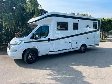 Camper Semitegrale Laika Ecovip 4009 L 140cv