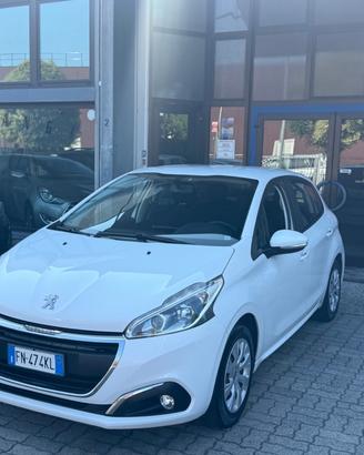 Peugeot 208 5 porte Active