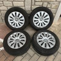 Cerchi con borchie volkswagen golf R 15