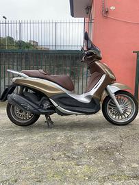 Scooter Beverly 300
