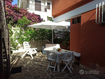 Bilocale a due passi dal mare