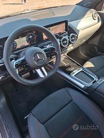 MERCEDES GLA 200 D AMG ADVANCED PLUS 2025 PERMUTO