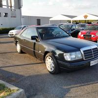 MERCEDES-BENZ 230 CE Coupé TARGATA ROMA