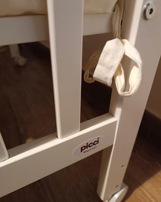 lettino in legno neonato Picci next to me