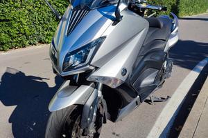Yamaha TMax 530