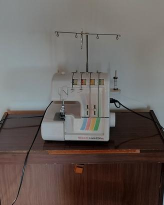Macchina da cucire più set di 3000 bottoni misti 