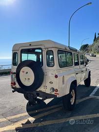 Land Rover Defender 110 2.5 td5 SE SW