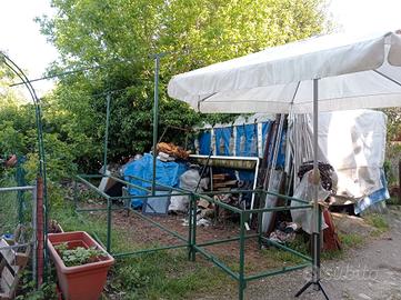 questo prodotto completo compreso l'ombrellone per