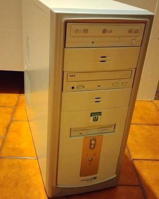 Windows 98 PC desktop seriale x2 parallela floppy