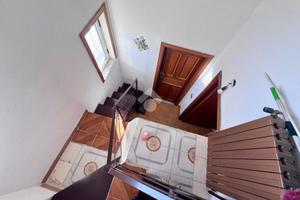 CASA SEMINDIPENDENTE A ROTONDI