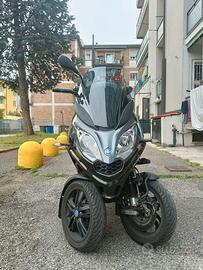 Piaggio MP3 300 hpe