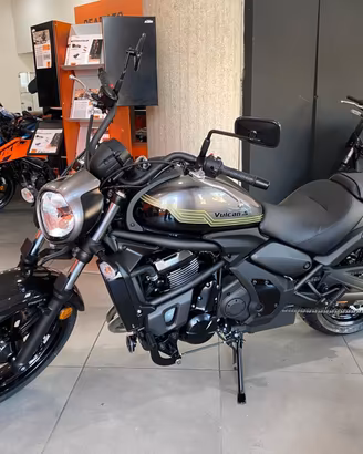 Kawasaki Vulcan S MY26