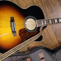 Chitarra elettrificata Cort Sunburst