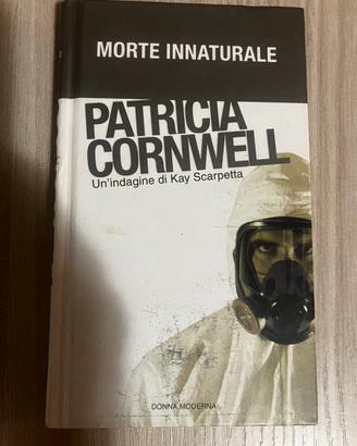 Libro giallo - Patricia Cornwell