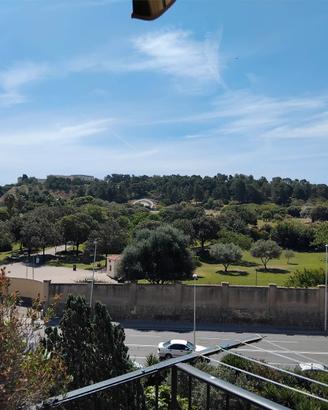 Cagliari, Monte Claro, appartamento panoramico