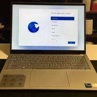 Dell Notebook  Touch i5-11 16gb ssd 240 Win11