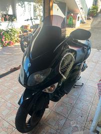 Tmax 500 2002