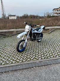 Husqvarna sm
