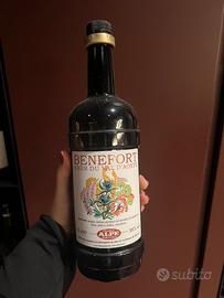 Bottiglia vuota Benefort Amer du Val d'Aoste