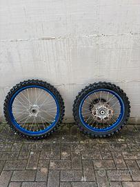 Cerchi yz 125