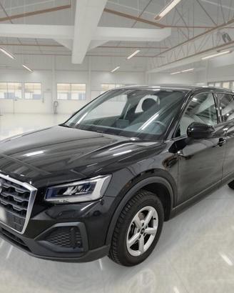 AUDI Q2 2.0 30 TDI BUSINESS S TRONIC SUV