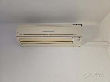 Climatizzatore Daikin Inverter trial split