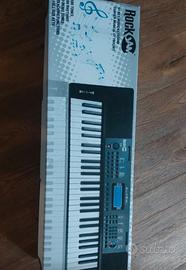 Pianoforte tastiera nuovo