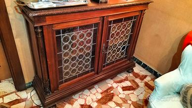 Mobile basso in noce