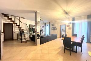 6 LOCALI A GASSINO TORINESE