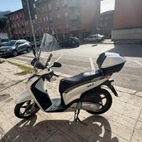 Scooter SH 125