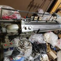 macchina per maglieria e rimagliatrice