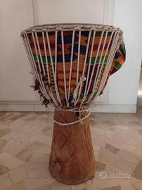 🪘 Djembe africano artigianale – 62 cm