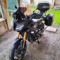 Moto Yamaha Tracer 900 