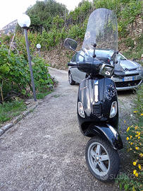 Scooter piaggio 125