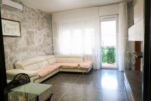 Appartamento Cento [Cod. rif V0030VRG]